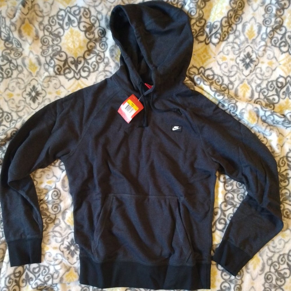 Adult Nike Small, Black Hoodie